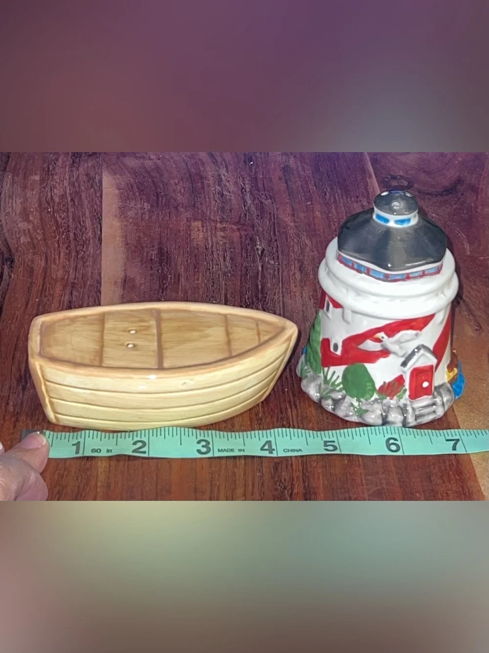 Vintage Beachcombers Lighthouse Boat Salt & Pepper Shaker Set 2005